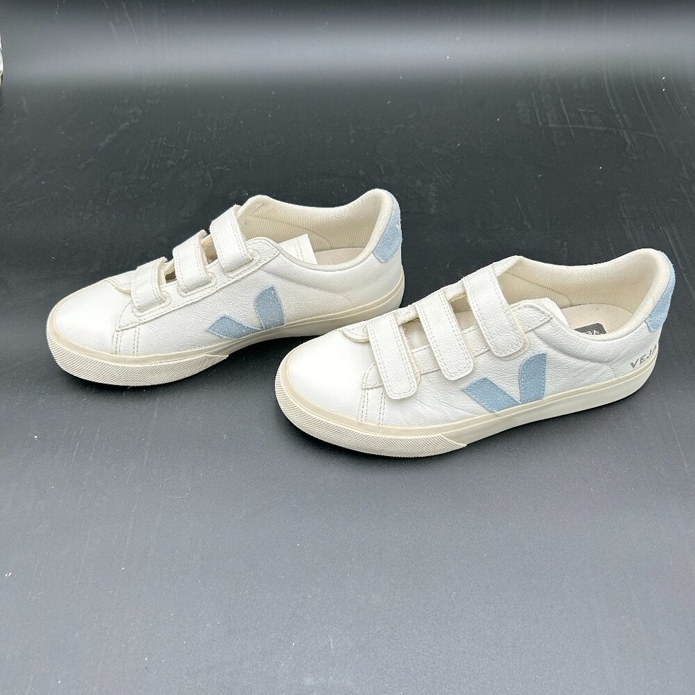 Veja Esplar Leather Sneakers Womens EUR 40